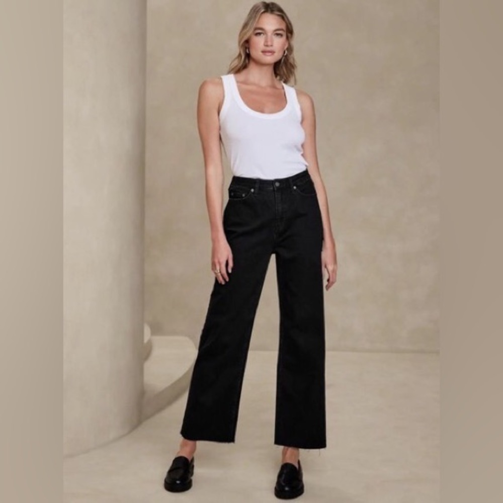 NWT! Banana Republic Black Super High-Rise Wide-Leg Jean - 747428 🩷